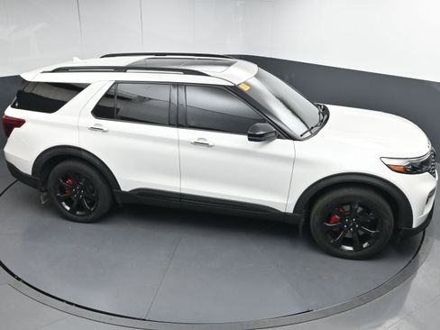 Used 2020 Ford Explorer ST w/ ST Street Pack image 35