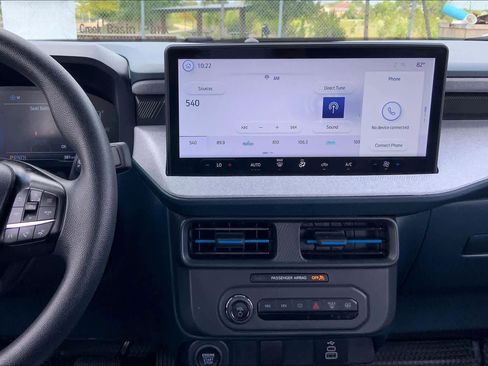 Used 2025 Ford Maverick XLT image 7