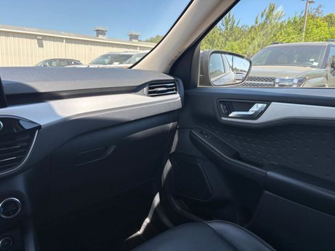 Used 2020 Ford Escape SEL FWD image 24