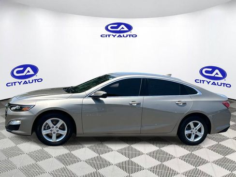 Used 2022 Chevrolet Malibu LT FWD image 8