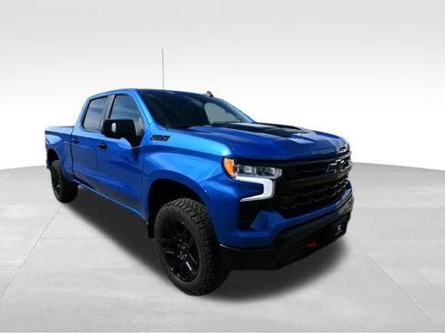 Used 2023 Chevrolet Silverado 1500 LT Trail Boss w/ LT Trail Boss Premium Package AWD/4WD image 10