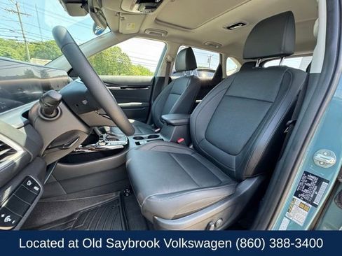 Used 2024 Kia Seltos SX w/ SX Sunroof Package image 35