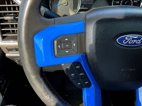 Used 2017 Ford F150 Lariat w/ Equipment Group 502A Luxury AWD/4WD image 11