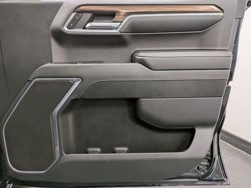 Used 2023 Chevrolet Silverado 1500 RST image 28