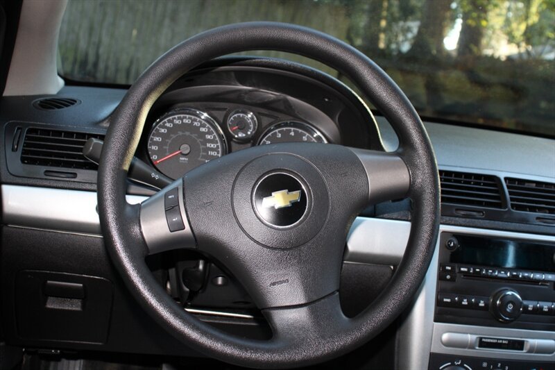 Used 2009 Chevrolet Cobalt LT FWD image 16