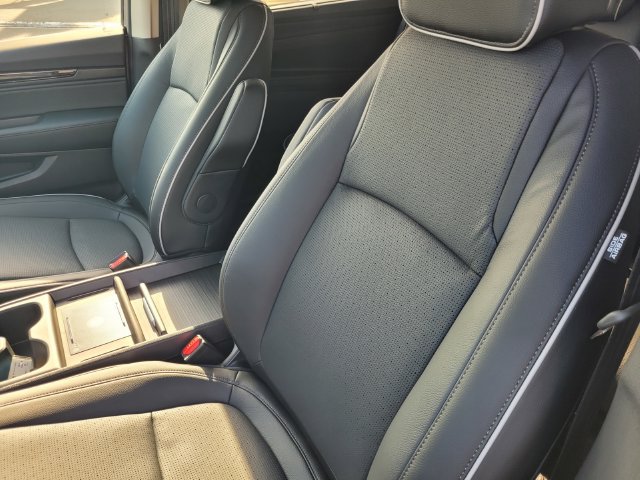 New 2026 Honda Odyssey Elite image 8