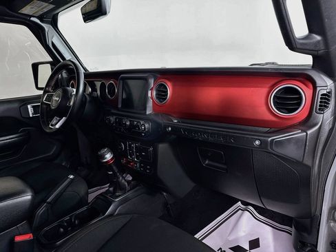 Used 2020 Jeep Wrangler Unlimited Rubicon AWD/4WD image 29