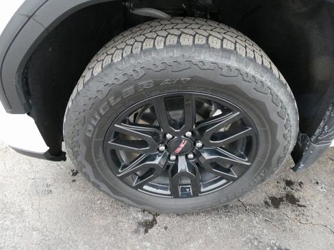 Certified 2024 GMC Sierra 1500 Elevation image 14