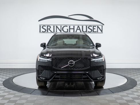 New 2026 Volvo XC60 B5 Core image 2