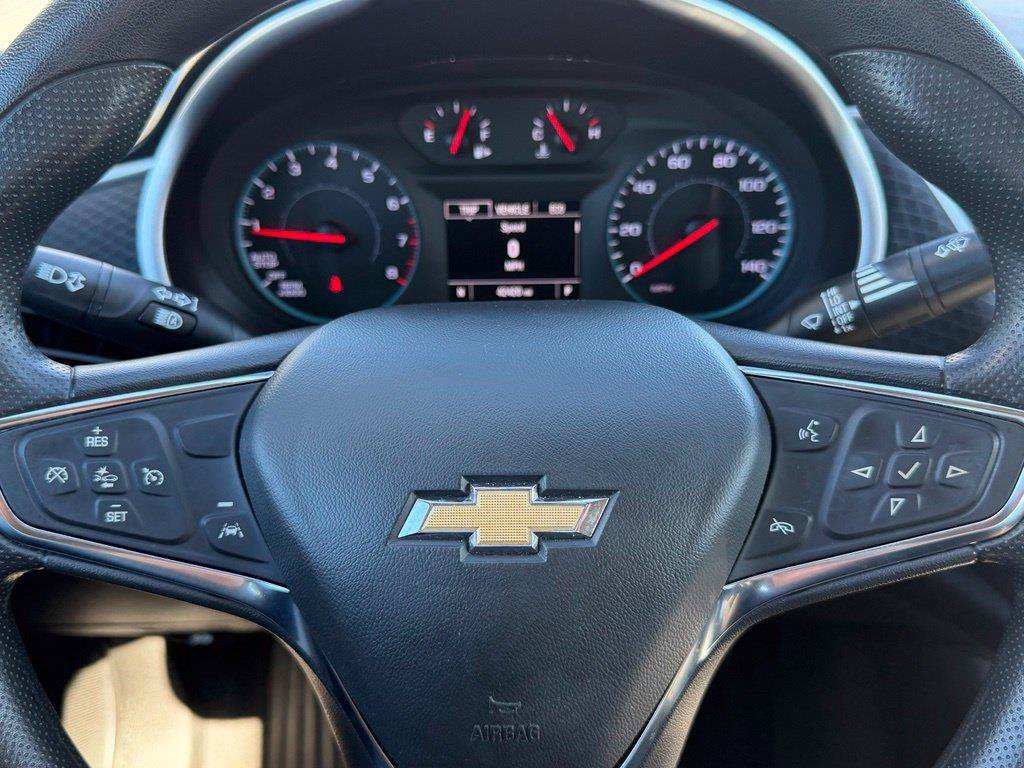 Used 2023 Chevrolet Malibu LS FWD image 23