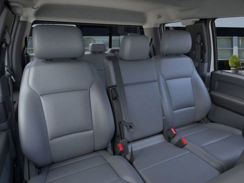 New 2025 Ford F550 4x4 Supercab Super Duty image 10