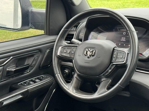 Used 2023 RAM 1500 Limited AWD/4WD image 14