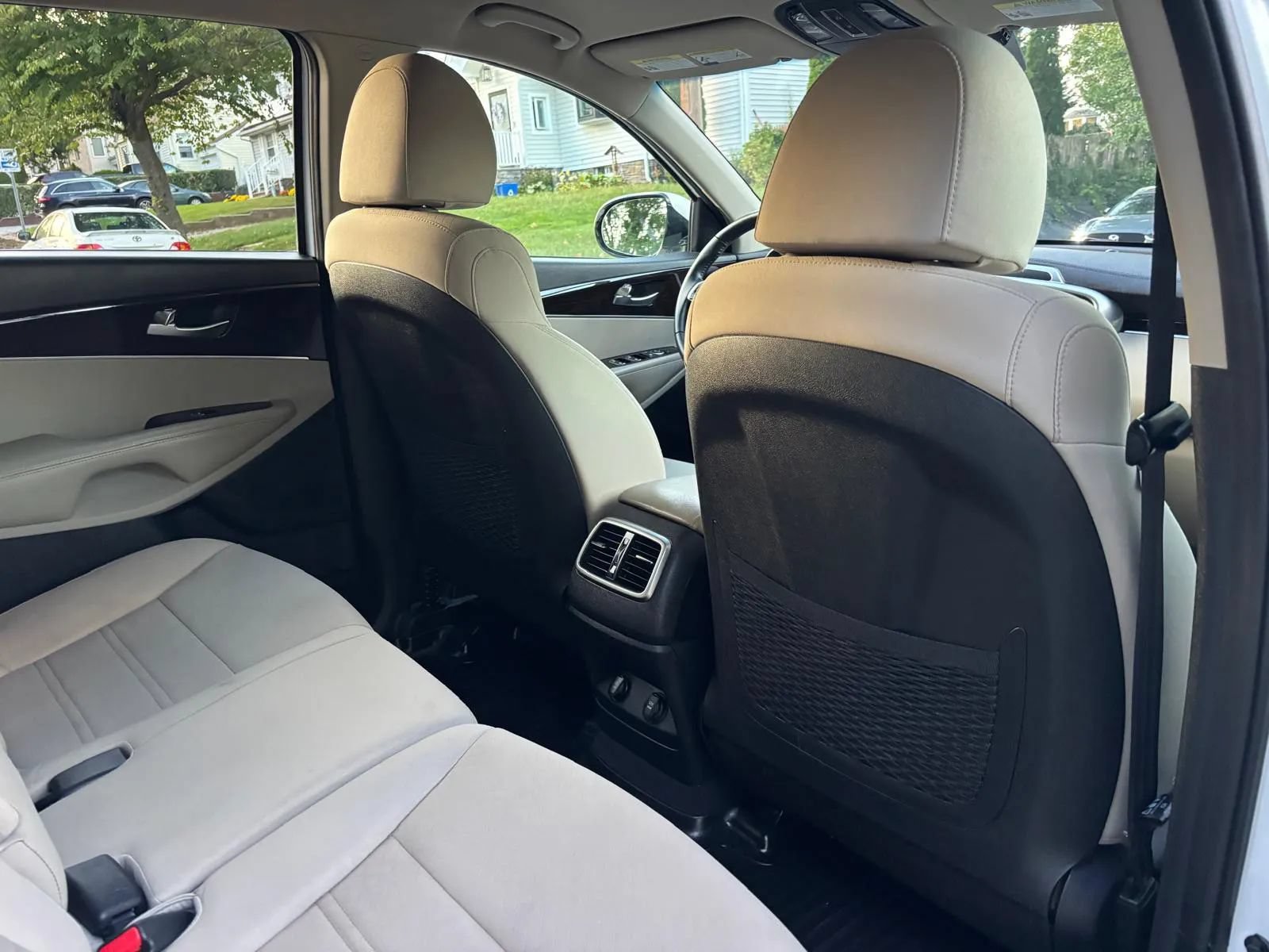 Used 2020 Kia Sorento LX w/ LX I4 Convenience Package FWD image 27