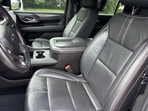 Used 2021 Chevrolet Suburban RST w/ Luxury Package AWD/4WD image 11