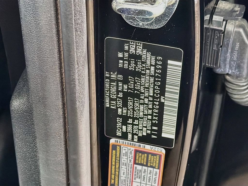 Used 2023 Kia Sorento LX FWD image 32