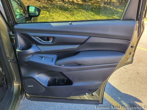 Certified 2025 Subaru Ascent Bronze Edition image 33