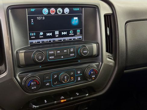 Used 2018 Chevrolet Silverado 1500 LT w/ Texas Edition image 15