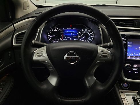 Used 2018 Nissan Murano SL w/ Moonroof Package image 22