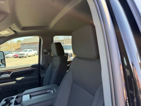 New 2026 GMC Sierra 2500 SLE w/ SLE Convenience Package image 11