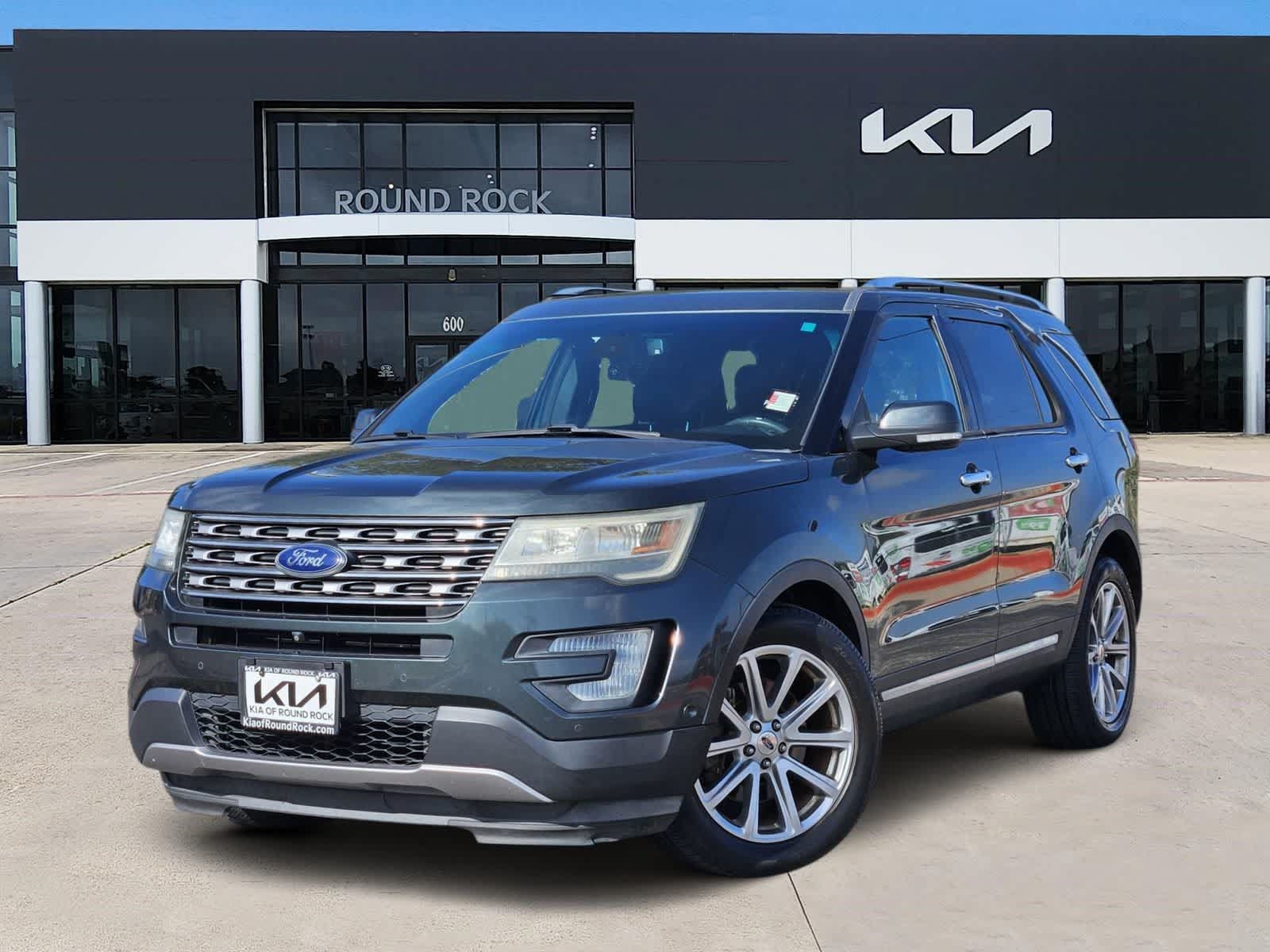 Used 2016 Ford Explorer Limited w/ Equipment Group 301A FWD image 1