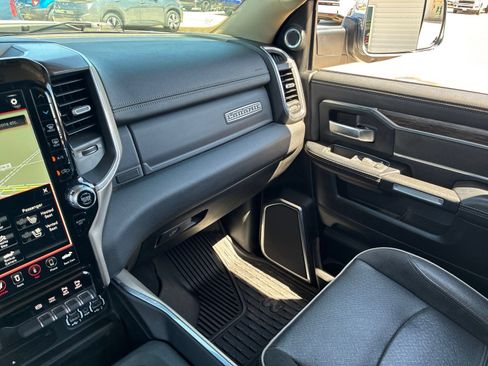 Used 2019 RAM 2500 Laramie AWD/4WD image 37
