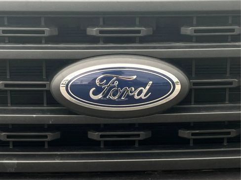 Used 2022 Ford F150 XL w/ Equipment Group 101A High AWD/4WD image 35