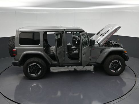 Used 2019 Jeep Wrangler Unlimited Rubicon AWD/4WD image 37