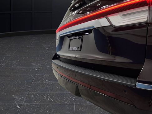 Used 2024 Lincoln Navigator L Reserve image 39