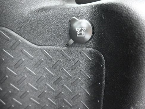 Used 2016 Jeep Wrangler Unlimited Sport AWD/4WD image 35