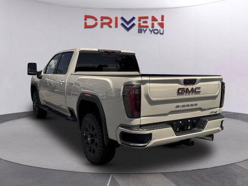 New 2026 GMC Sierra 2500 AT4 w/ AT4 Premium Plus Package AWD/4WD image 6