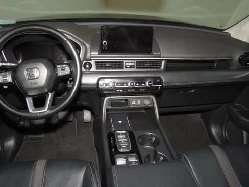 Certified 2025 Honda Pilot EX-L image 13