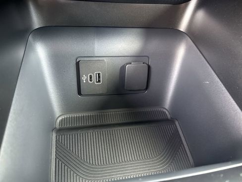 New 2026 Ford Explorer ST-Line image 37