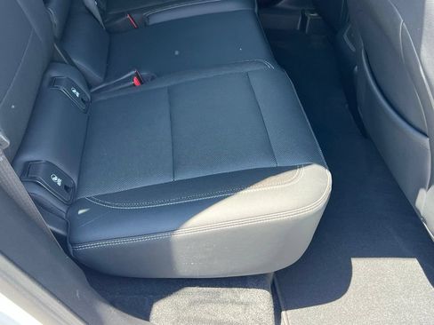 Used 2024 Chevrolet Blazer EV LT AWD/4WD image 19