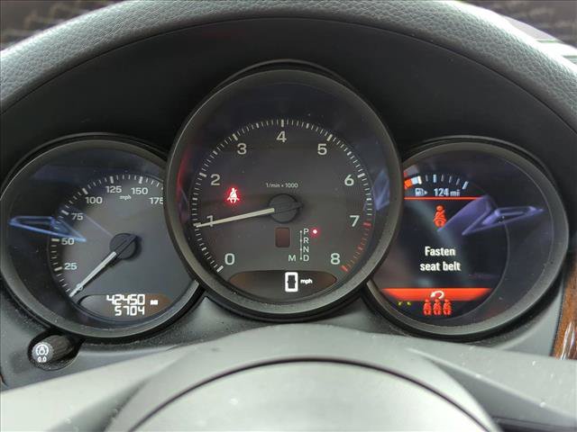 Used 2023 Porsche Macan AWD/4WD image 11
