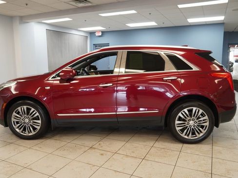 Used 2017 Cadillac XT5 Premium Luxury w/ Advanced Security Package image 2