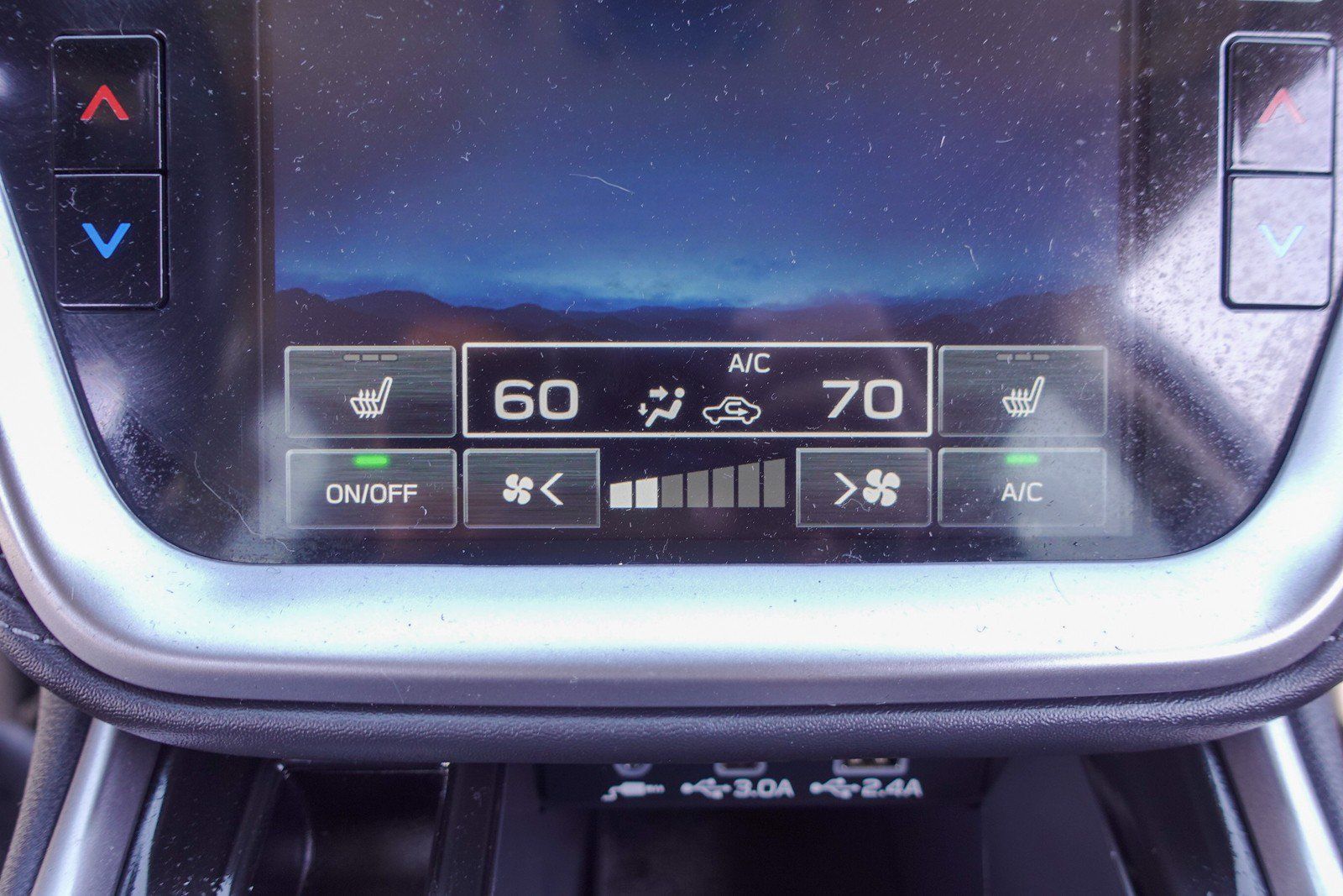 Certified 2025 Subaru Outback Premium AWD/4WD image 19