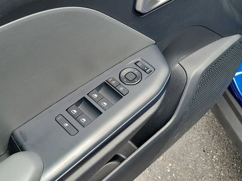 Used 2025 Kia K4 FWD image 21