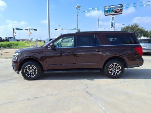 Used 2024 Ford Expedition Max XLT RWD image 4