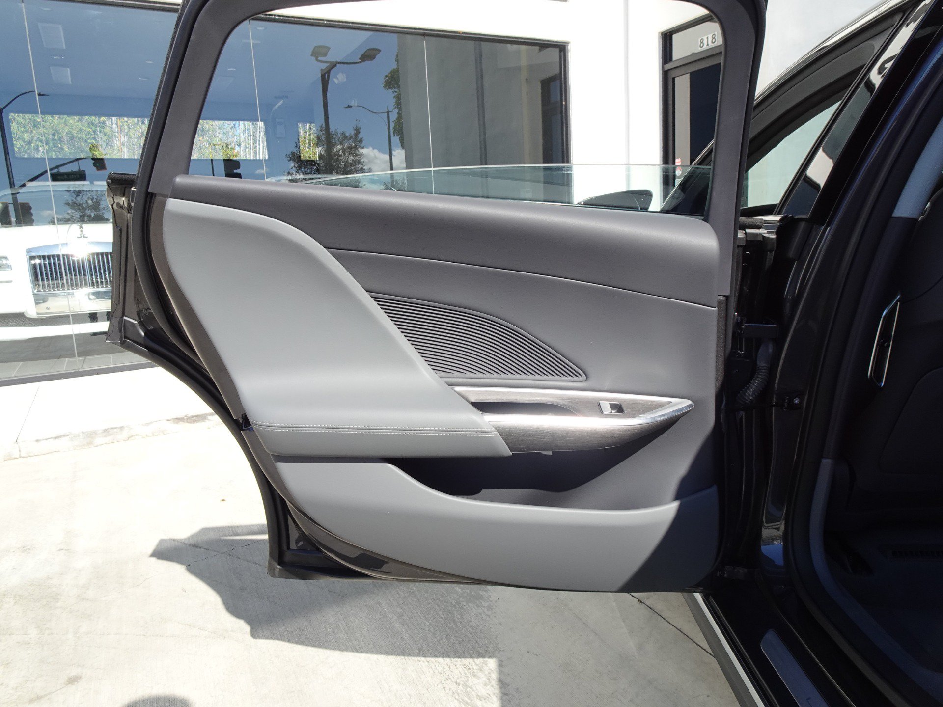 Used 2025 Lucid Air Touring AWD/4WD image 20