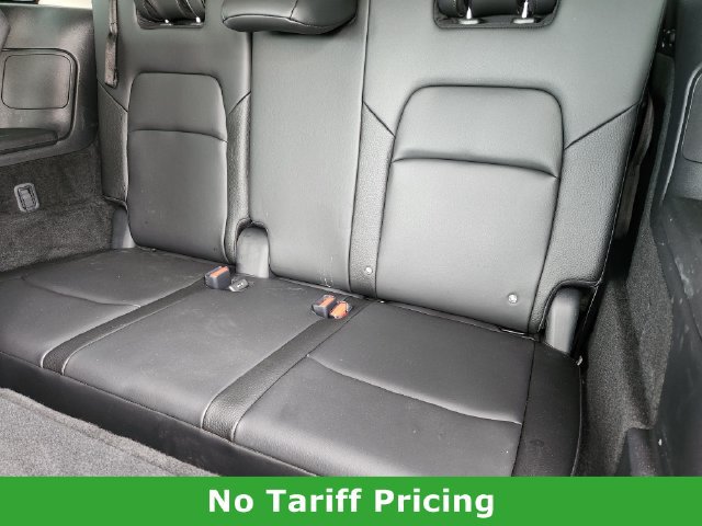 Used 2025 Nissan Pathfinder SL FWD image 24