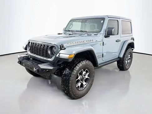 Used 2024 Jeep Wrangler Rubicon image 3