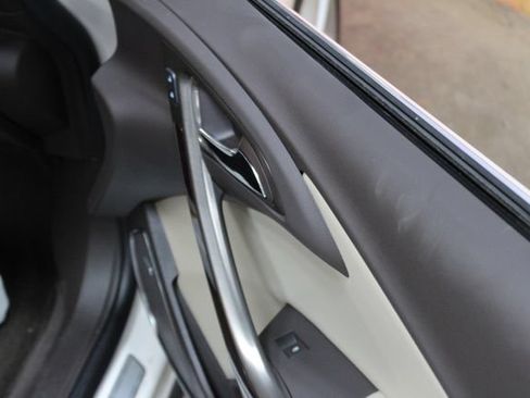 Used 2015 Buick Verano Premium FWD image 9