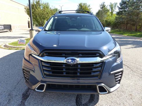 Used 2023 Subaru Ascent Touring AWD/4WD image 14
