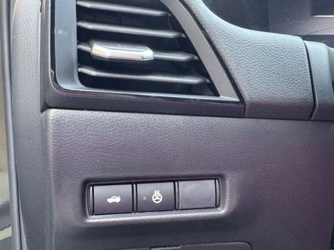 New 2026 Nissan Sentra SR w/ SR All Weather Package FWD image 12