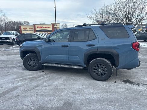 Used 2025 Toyota 4Runner TRD Sport Premium image 10