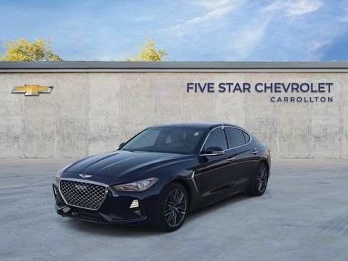 Used 2019 Genesis G70 2.0T Advanced RWD image 3