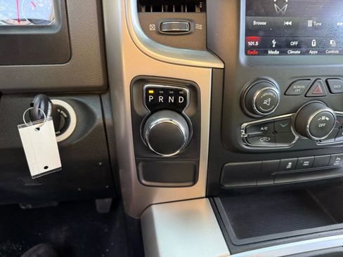 Used 2018 RAM 1500 Big Horn image 23