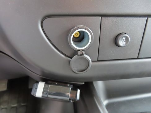 New 2024 Chevrolet Express 3500 Work Van w/ Power Convenience Package image 9