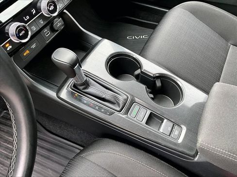Used 2024 Honda Civic EX image 15