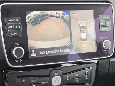 Used 2022 Nissan Leaf SV Plus image 14